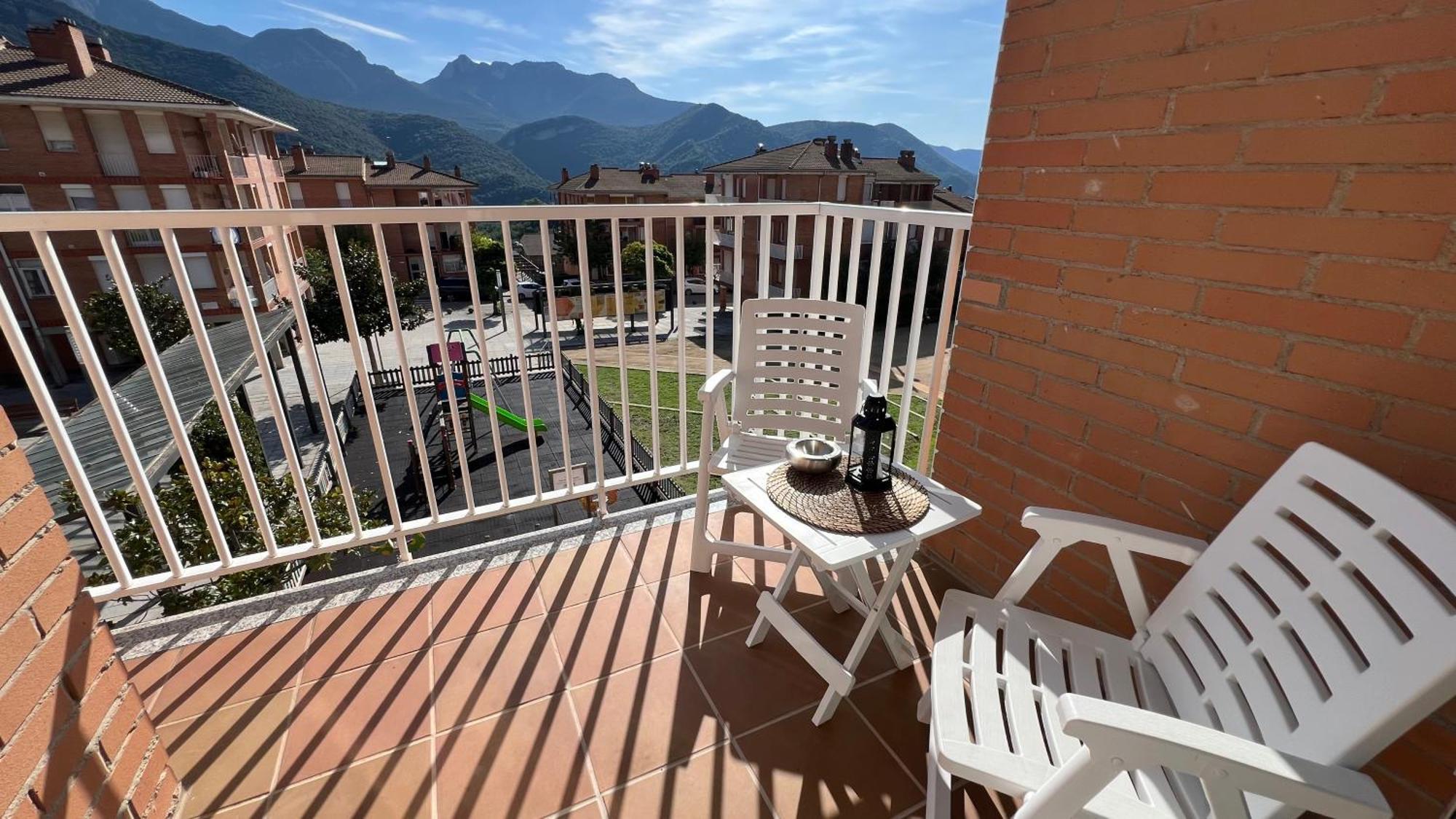 Apartament Reformat Al Bergueda 6P Sant Jordi de Cercs Exteriör bild